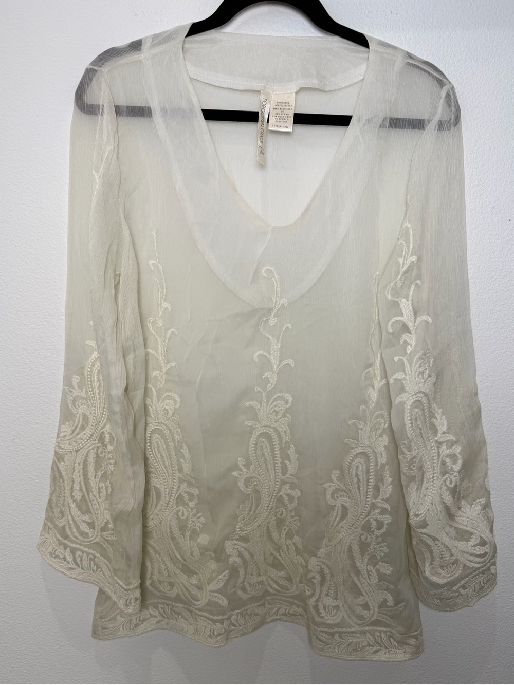 Forgotten Grace Ivory Sheer Embroidered Boho Tunic Top Medium - Picture 6 of 7